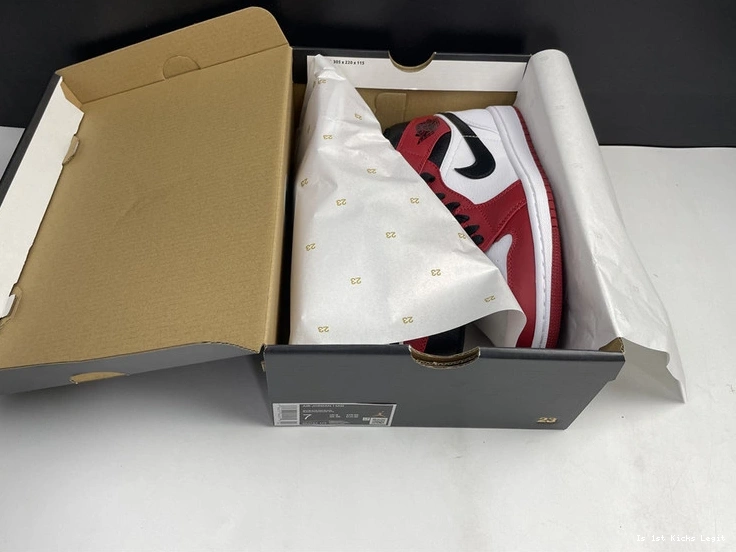  554724-173 AIR 1 MID   JORDAN 1104